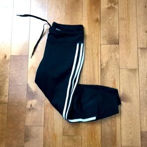 Adidas crop leggings